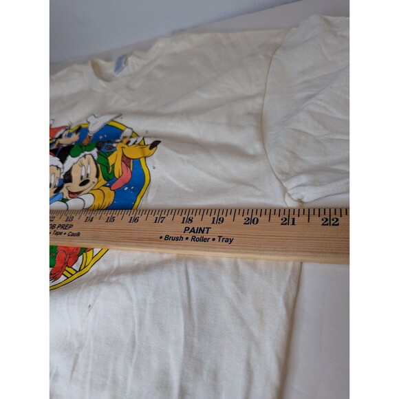 VTG Disney Adult L T Shirt Tee Delta Mickey Minnie Donald Pluto Goofy Christmas - Picture 5 of 11